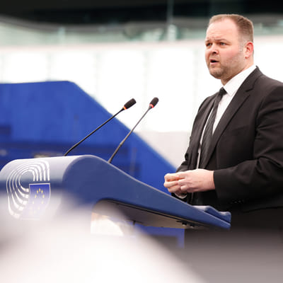 EP Plenary session - The need for targeted criminal provisions and platforms’ responsibility to effectively address cyberbullying and online harassment